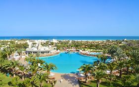 Royal Garden Palace - Families And Couples